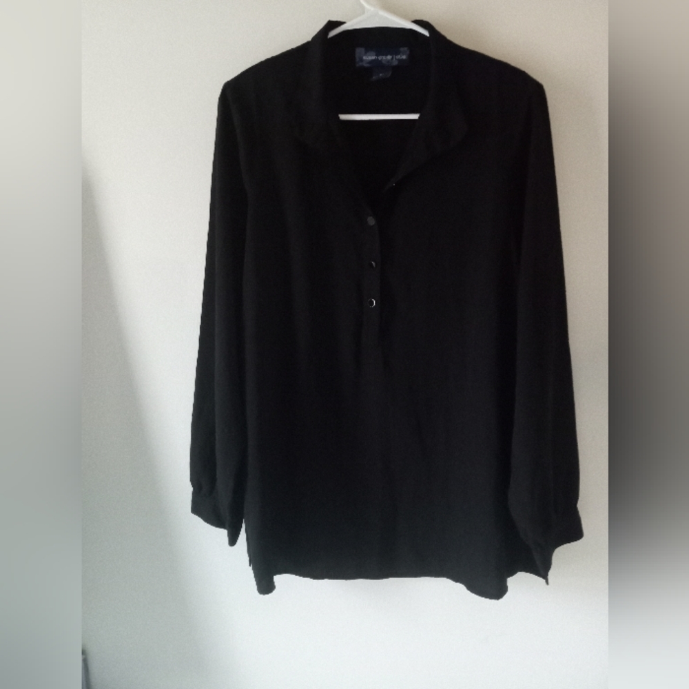 Susan Graver Style Button Down Black Blue Vintage Blouse -Shoulder Pads -Size: M - Picture 5 of 10